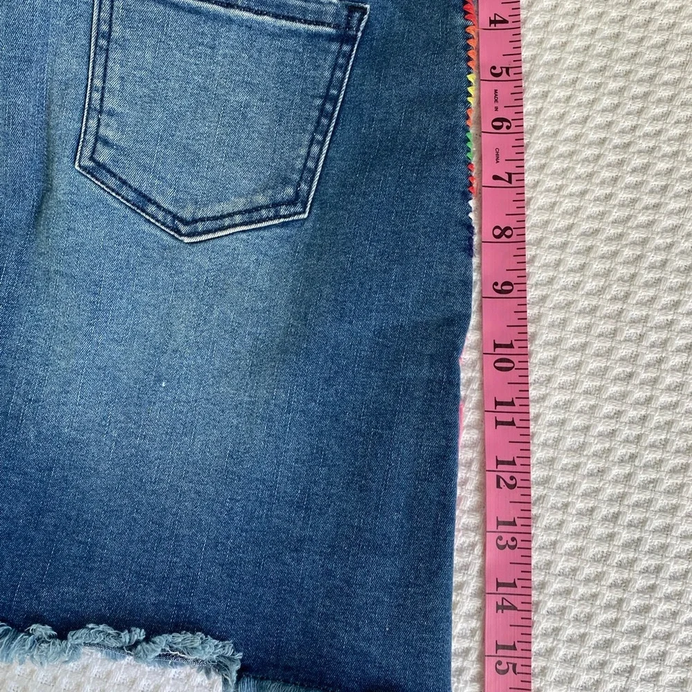 Like NEW! Stretch denim mini skirt with cute side stitching!! ✨EUC✨worn once!